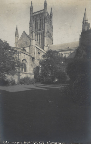 External shot of Worcester Cathedral