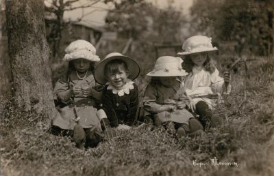 Queenie, Eric, Isa & Mary