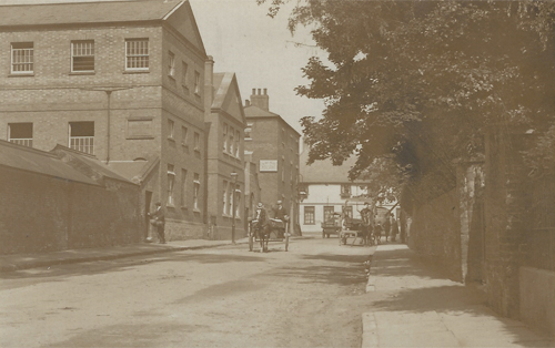 Grammar School and Saracens Head